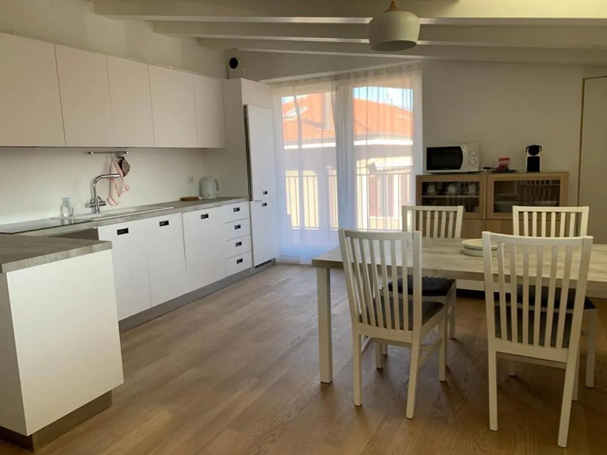 Cairoli7Novate-Mansarda Apartment Novate Milanese Italy