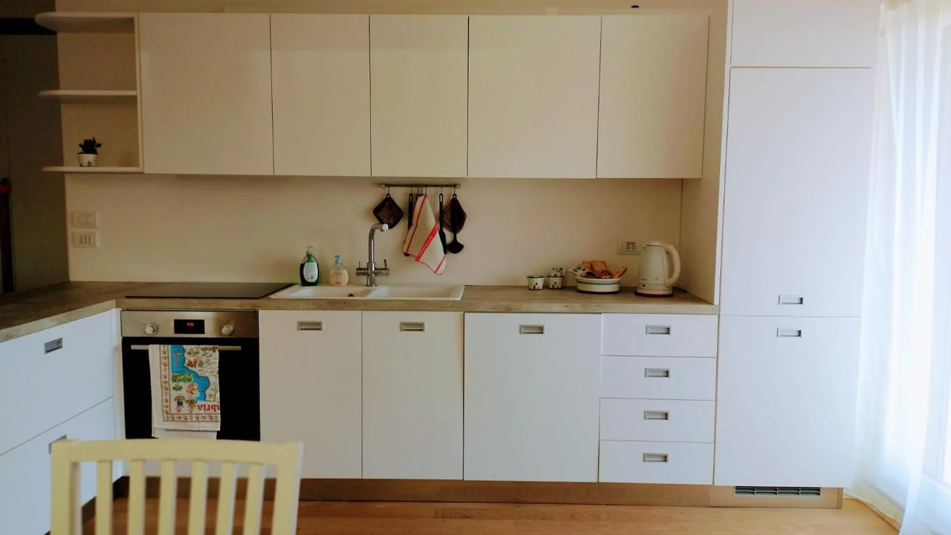 Cairoli7Novate-Mansarda Apartment Novate Milanese 0*,  Italy