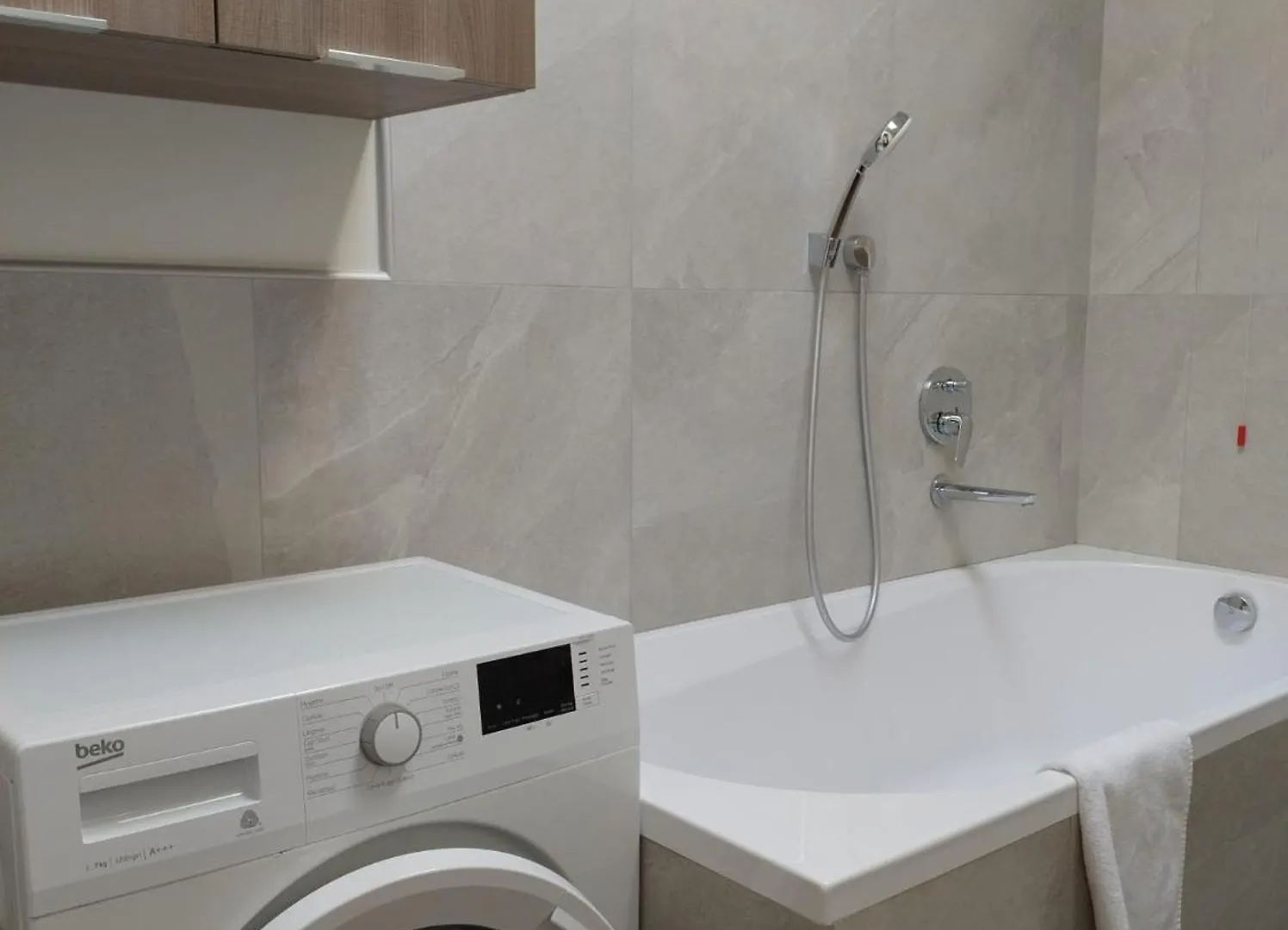 Cairoli7Novate-Mansarda Apartment Novate Milanese 0*,  Italy